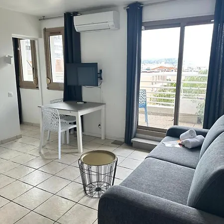 Graziella 606 Apartman